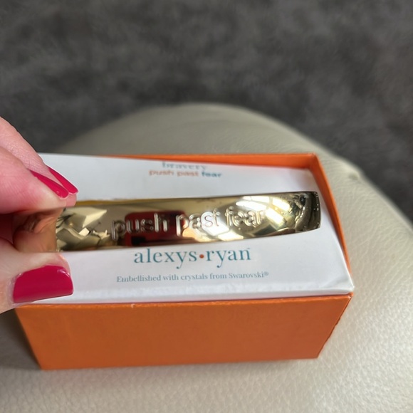 Alexys Ryan bracelet that opens. Reads bravery…push past fear excellent cond! - Picture 3 of 8